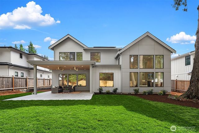 12834 NE 113th Street, Kirkland, WA 98033