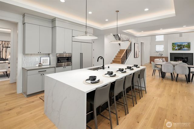 12834 NE 113th Street, Kirkland, WA 98033