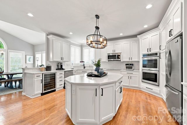 19000 Southport Drive, Cornelius, NC 28031