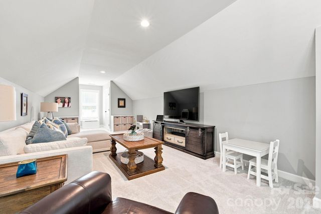 19000 Southport Drive, Cornelius, NC 28031