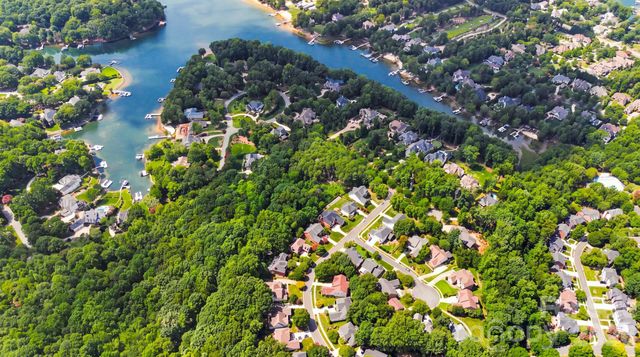 19000 Southport Drive, Cornelius, NC 28031