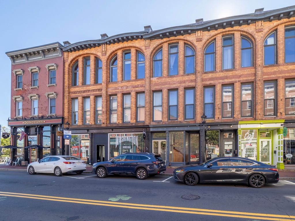 134 Washington Street APT 206, Norwalk, CT 06854