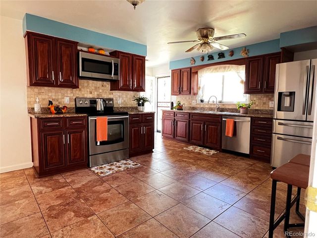 535 Kenton Street, Aurora, CO 80010
