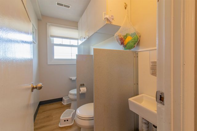 352 Elm Street, Milford, NH 03055