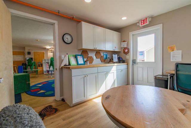 352 Elm Street, Milford, NH 03055