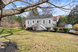 133 Brookdale Road, Salem, NH 03079
