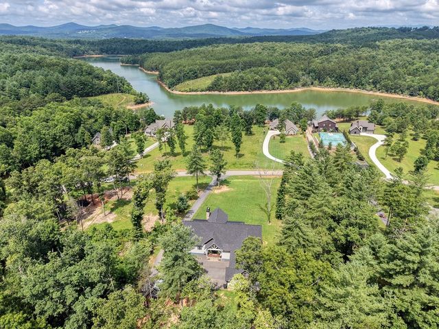 359 New Water Way, Blairsville, GA 30512