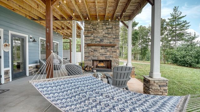 359 New Water Way, Blairsville, GA 30512
