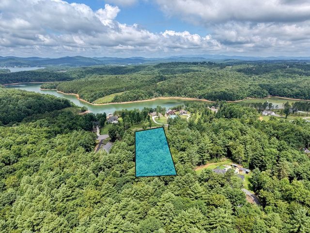 359 New Water Way, Blairsville, GA 30512