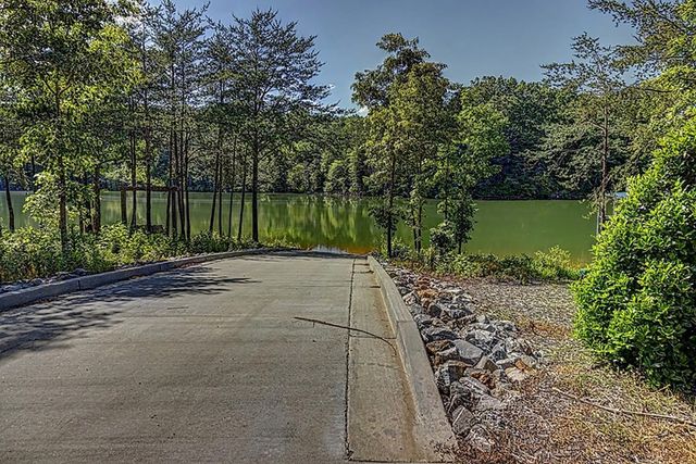 359 New Water Way, Blairsville, GA 30512