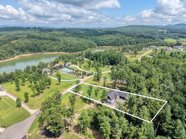 359 New Water Way, Blairsville, GA 30512