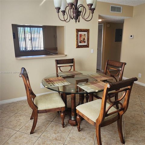 16501 Blatt Boulevard 204, Weston, FL 33326