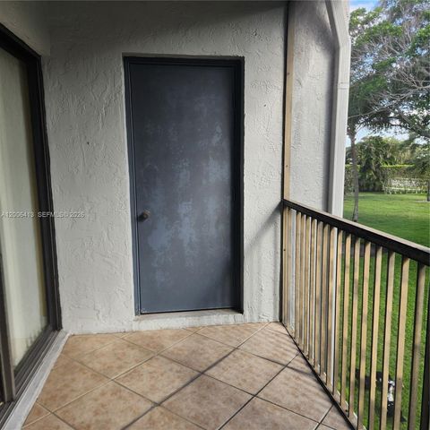 16501 Blatt Boulevard 204, Weston, FL 33326