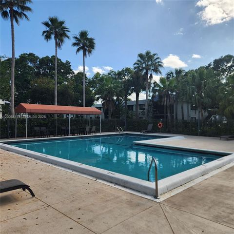 16501 Blatt Boulevard 204, Weston, FL 33326