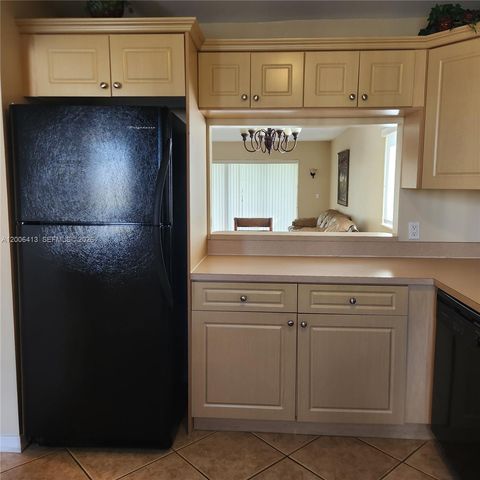 16501 Blatt Boulevard 204, Weston, FL 33326
