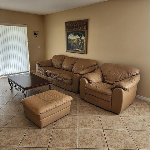 16501 Blatt Boulevard 204, Weston, FL 33326