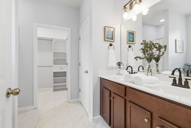 128 Swan Drive, Summerville, SC 29485