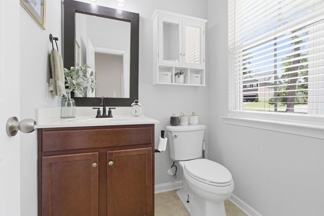 128 Swan Drive, Summerville, SC 29485