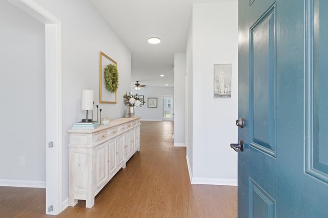 128 Swan Drive, Summerville, SC 29485
