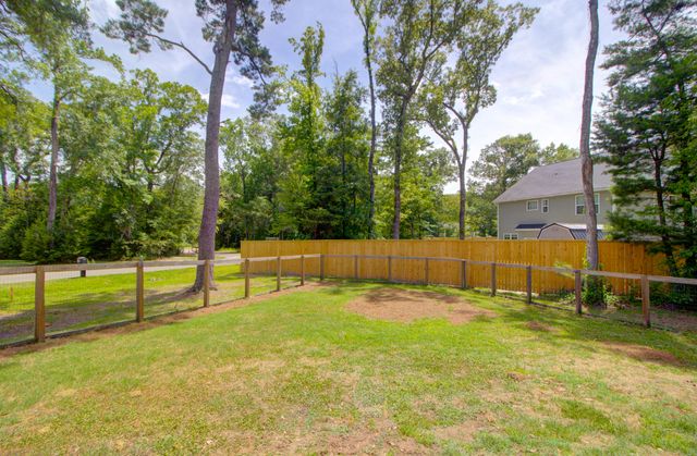 128 Swan Drive, Summerville, SC 29485