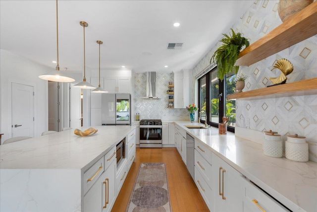 3378 E Lani Ikena Way, Kihei, HI 96753