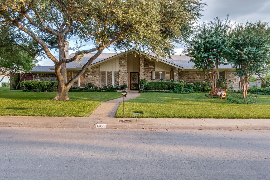 6850 Leameadow Drive, Dallas, TX 75248