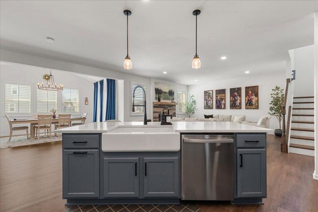 N56W24171 Sabrina COURT, Sussex, WI 53089