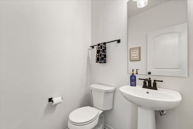 N56W24171 Sabrina COURT, Sussex, WI 53089