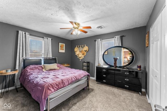620 N Jackson Park Drive, Seymour, IN 47274