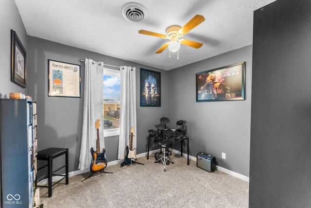 620 N Jackson Park Drive, Seymour, IN 47274