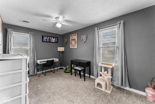 620 N Jackson Park Drive, Seymour, IN 47274