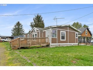 3710 MAPLE Ln, Tillamook, OR 97141