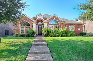1812 River Run Drive, Desoto, TX 75115