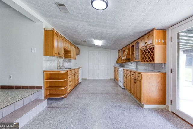 2601 Daniel Cemetery Road NW, Monroe, GA 30656