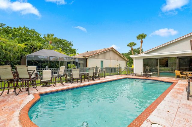 19652 Back Nine, Boca Raton, FL 33498