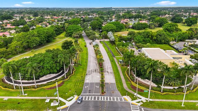 19652 Back Nine, Boca Raton, FL 33498