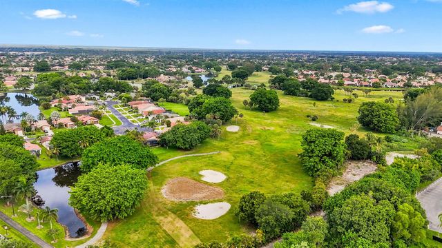 19652 Back Nine, Boca Raton, FL 33498