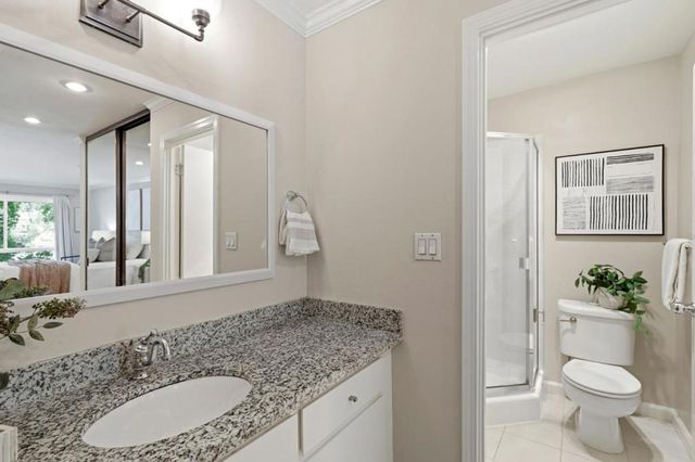 1031 Crestview Drive 106, Mountain View, CA 94040