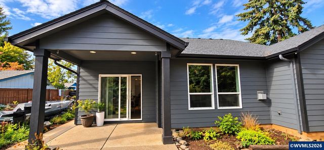 4886 Pullman Av SE, Salem, OR 97302
