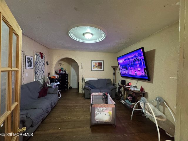 1423 Mattison Avenue, Asbury Park, NJ 07712
