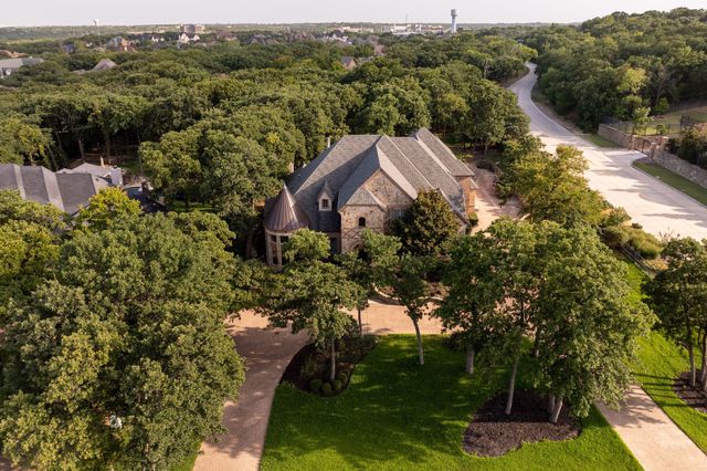 613 Silver Spur Drive, Southlake, TX 76092