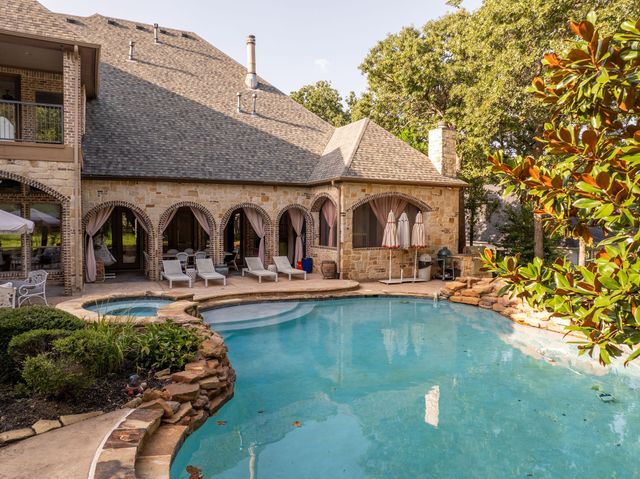 613 Silver Spur Drive, Southlake, TX 76092