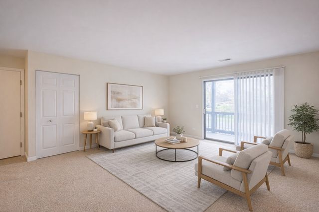 1420 STONEBRIDGE Circle 5N, Wheaton, IL 60189