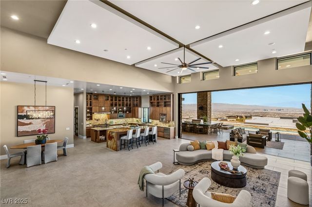 9 Stonecutter Court, Henderson, NV 89012