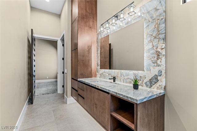 9 Stonecutter Court, Henderson, NV 89012