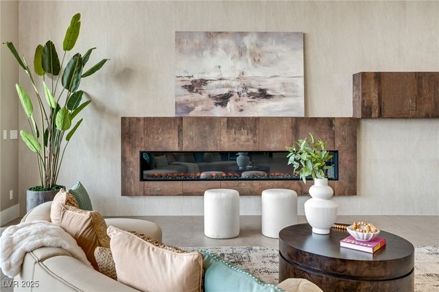 9 Stonecutter Court, Henderson, NV 89012