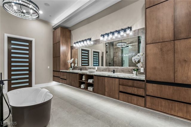 9 Stonecutter Court, Henderson, NV 89012