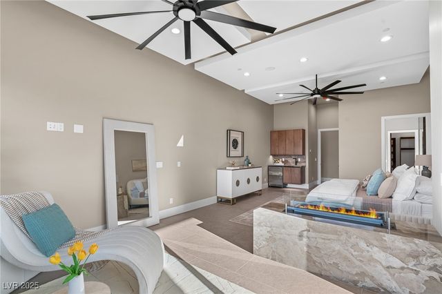 9 Stonecutter Court, Henderson, NV 89012