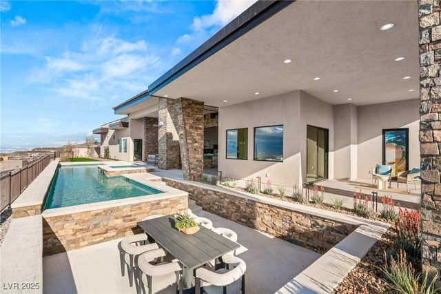 9 Stonecutter Court, Henderson, NV 89012