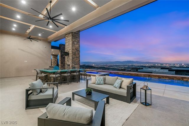 9 Stonecutter Court, Henderson, NV 89012